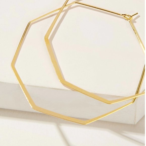 5 for $25 Metal Hexagon Geometric Hoop Earrings … - Picture 5 of 7